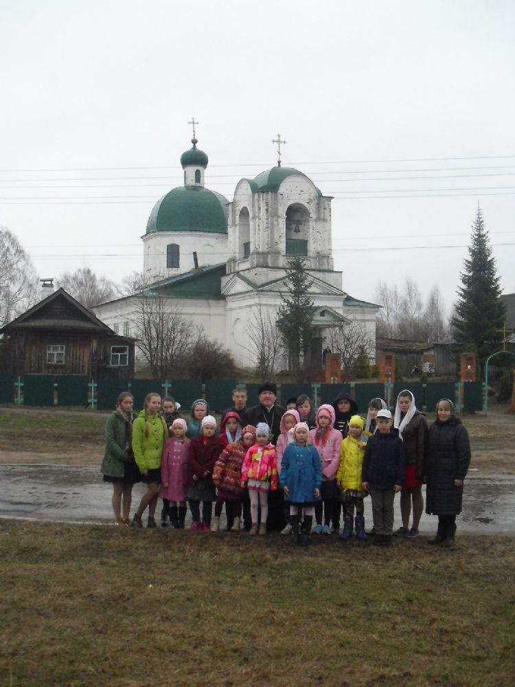 Погода коротни. Козьмодемьянск Коротни Церковь. Церковь в Коротнях Марий Эл.